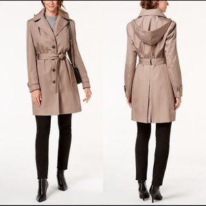 FINAL PRICE💣 Calvin Klein Lightweight TrenchCoat